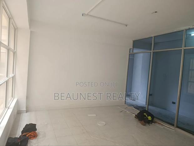 Secure Office to Let in Westlands - thumbnail 3