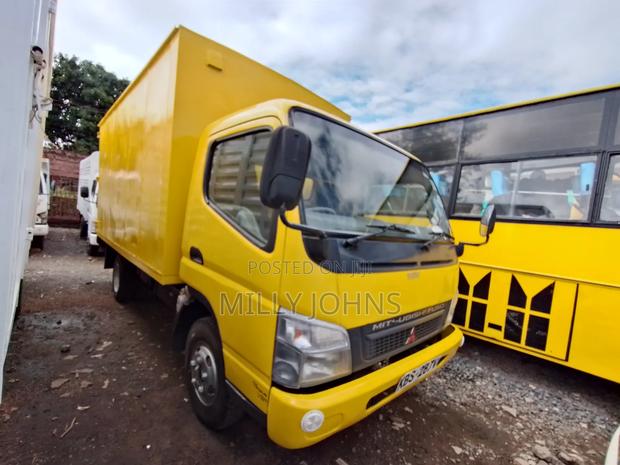 Mitsubishi Canter KBS 287v 2011 Yellow - thumbnail 3