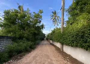 Unique Prime Half an Acre in Garoda Area, Watamu South