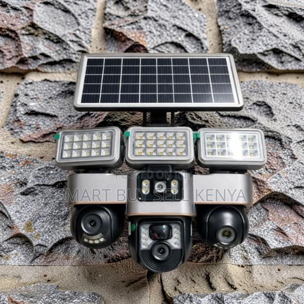 Outdoor Security 12mp 4g PTZ Solar Camera With Solar Flood Light