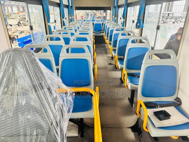 New Bus 2025 Blue - thumbnail 6