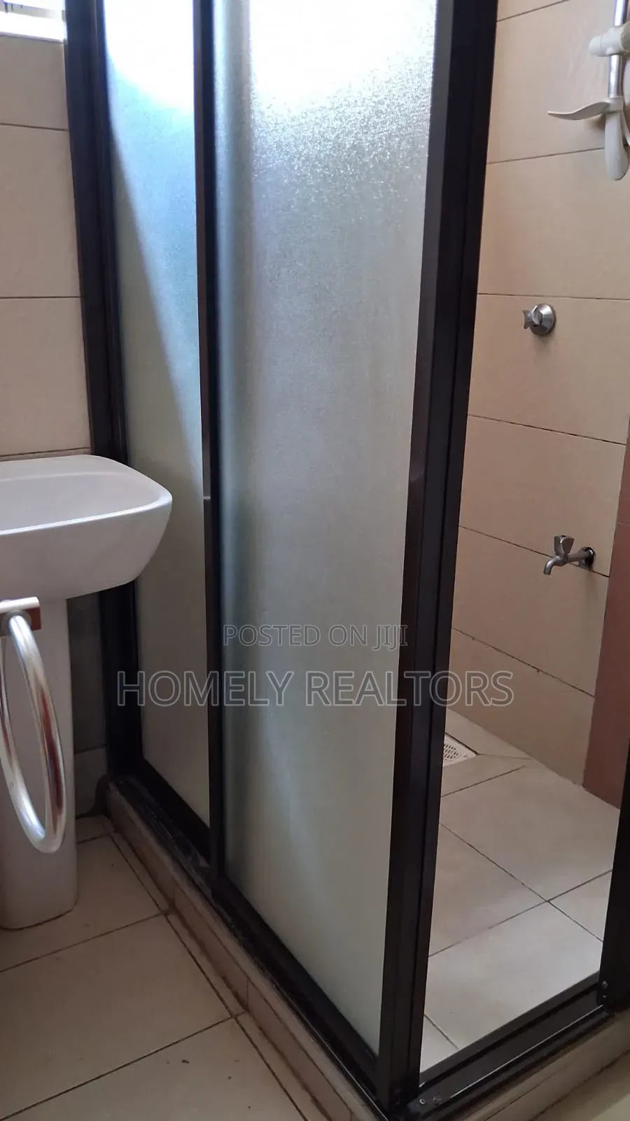 3bdrm Bungalow in Karen, Nairobi for rent