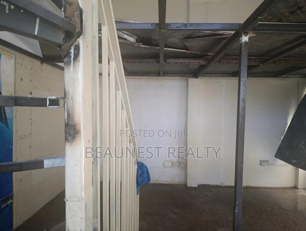 Shop to Let - thumbnail 7