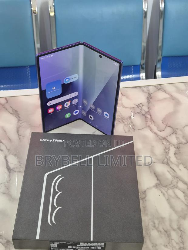 Samsung Galaxy Z Fold7 256 GB Blue - thumbnail 5