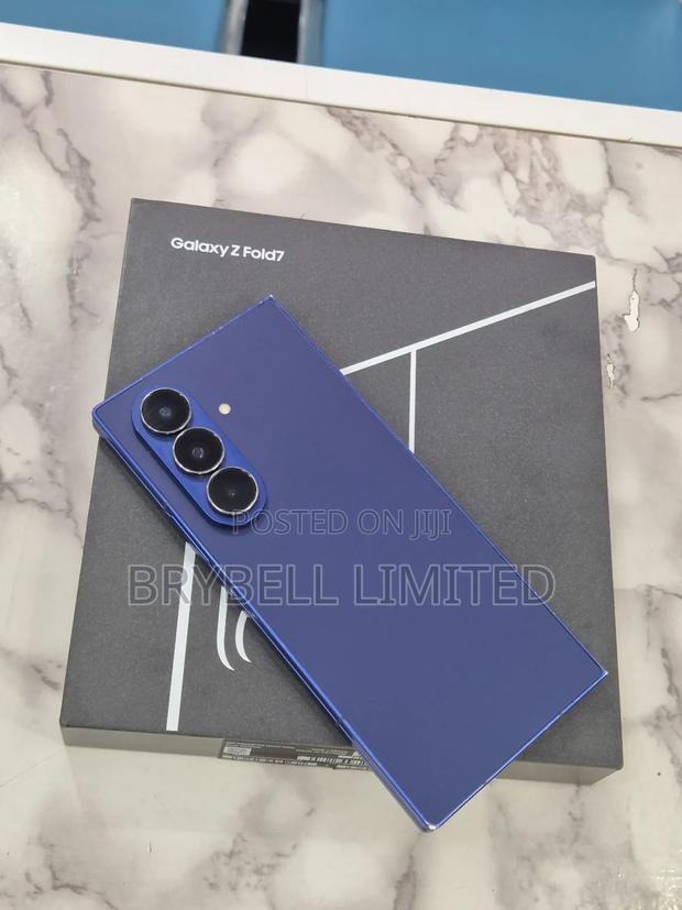 Samsung Galaxy Z Fold7 256 GB Blue - thumbnail 2