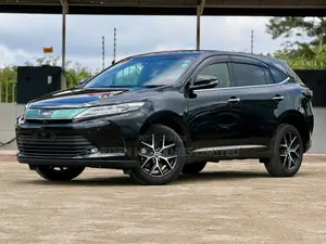 Toyota Harrier 2.0 2019 Black