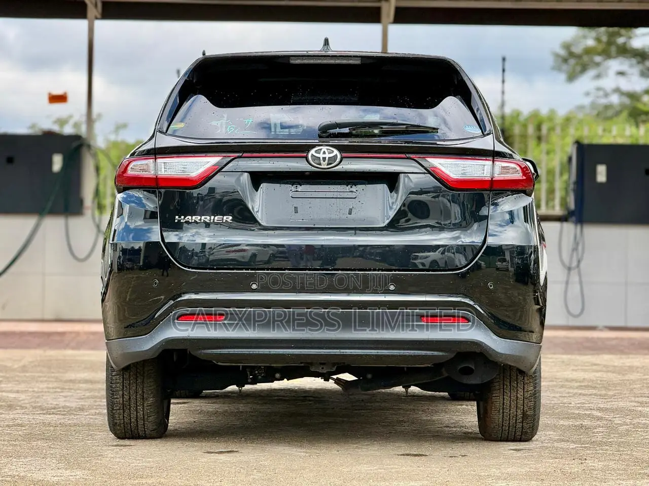 Toyota Harrier 2.0 2019 Black