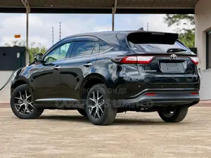 Toyota Harrier 2.0 2019 Black