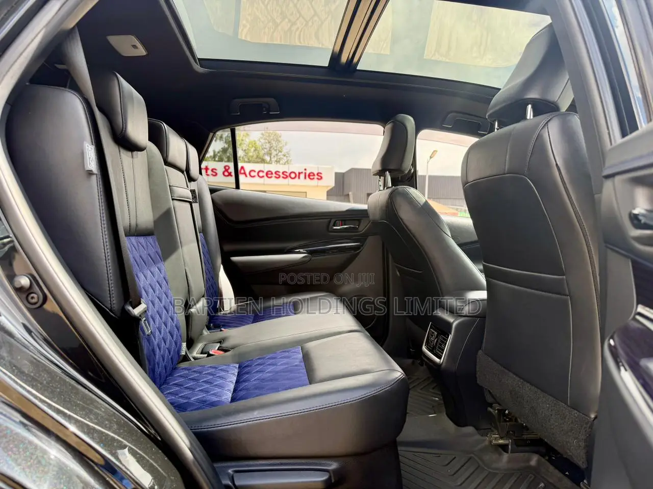 Toyota Harrier 2.0 2019 Black