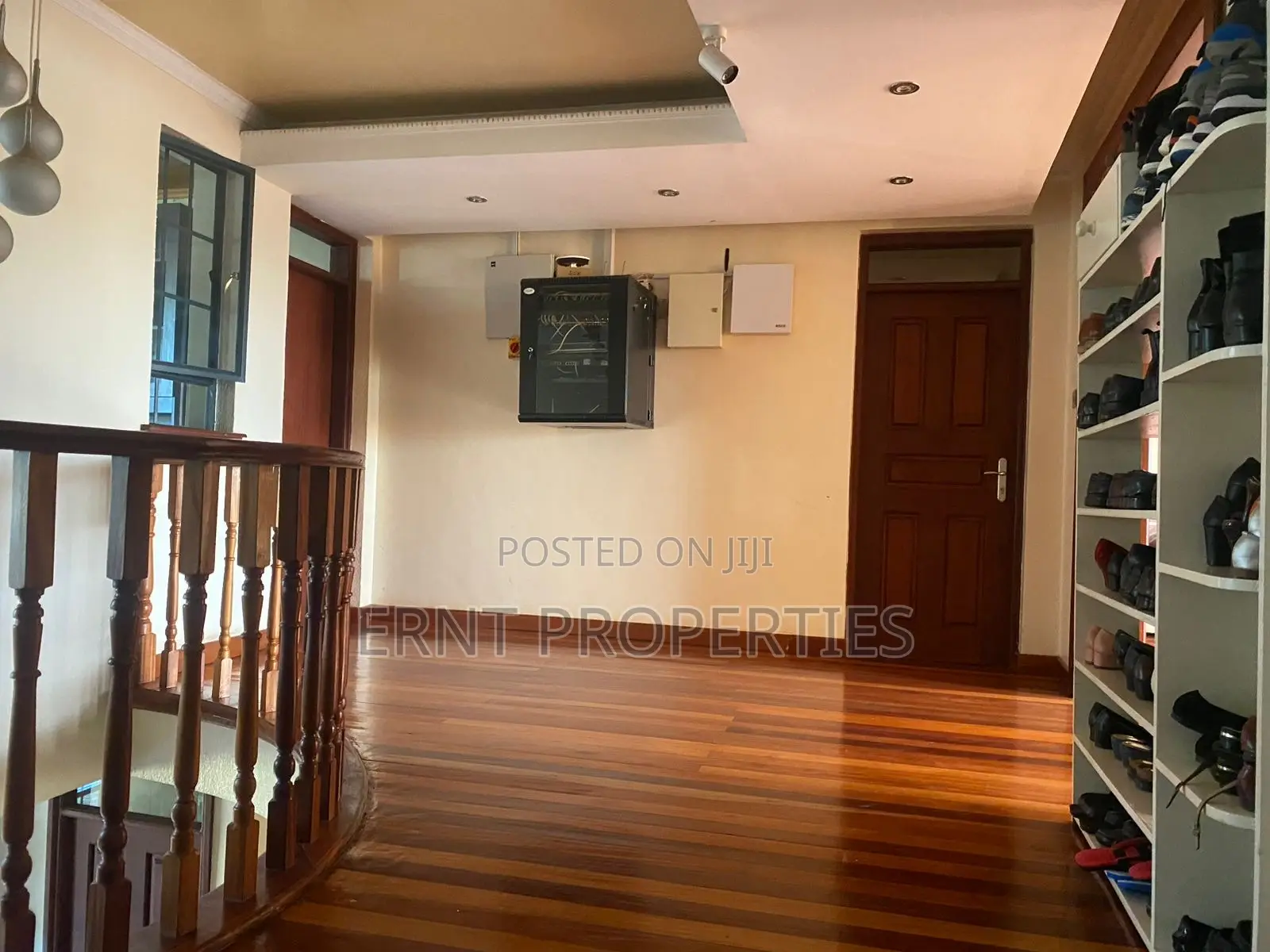 5bdrm Maisonette in Kitisuru for sale