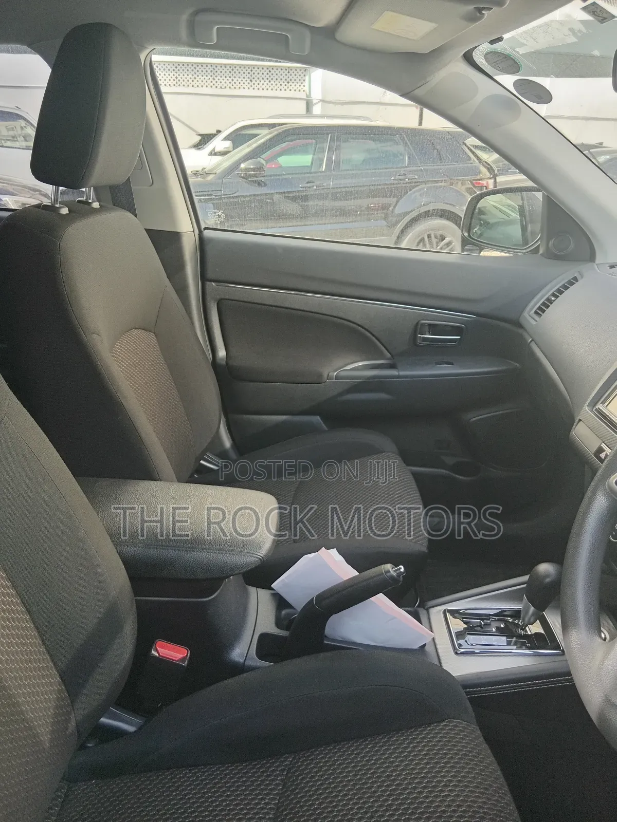 Mitsubishi RVR 2018 Silver