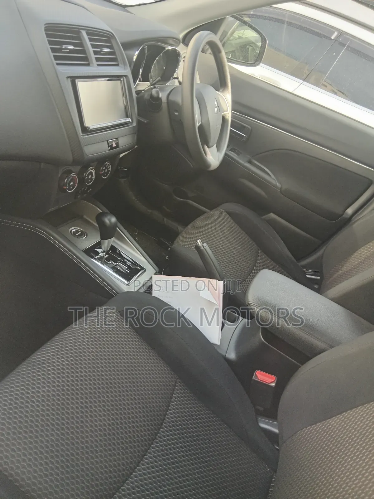 Mitsubishi RVR 2018 Silver