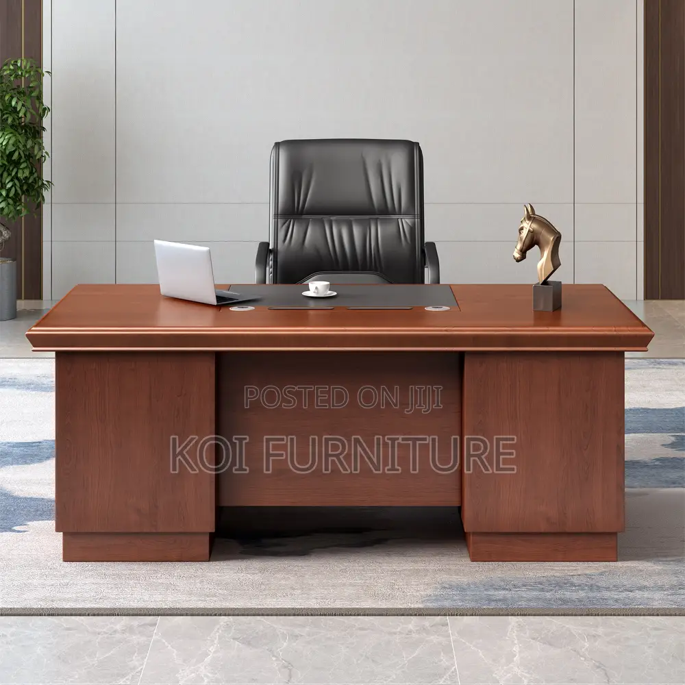 Office Desk : 1.4 Meters Executive Office Table