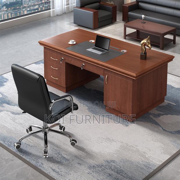 Office Desk : 1.4 Meters Executive Office Table - thumbnail 4