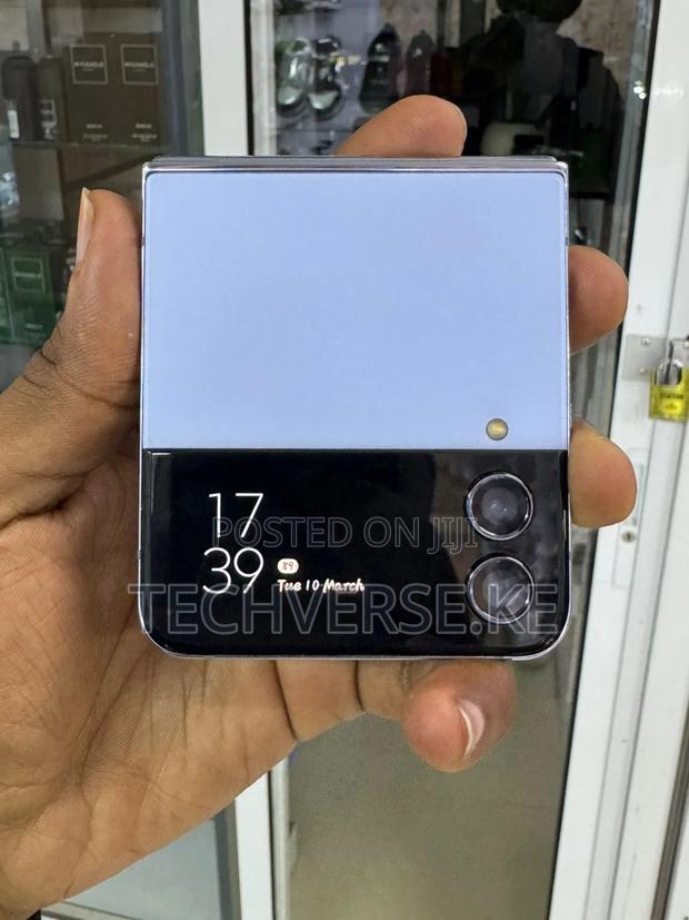 Samsung Galaxy Z Flip4 256 GB Blue - thumbnail 2