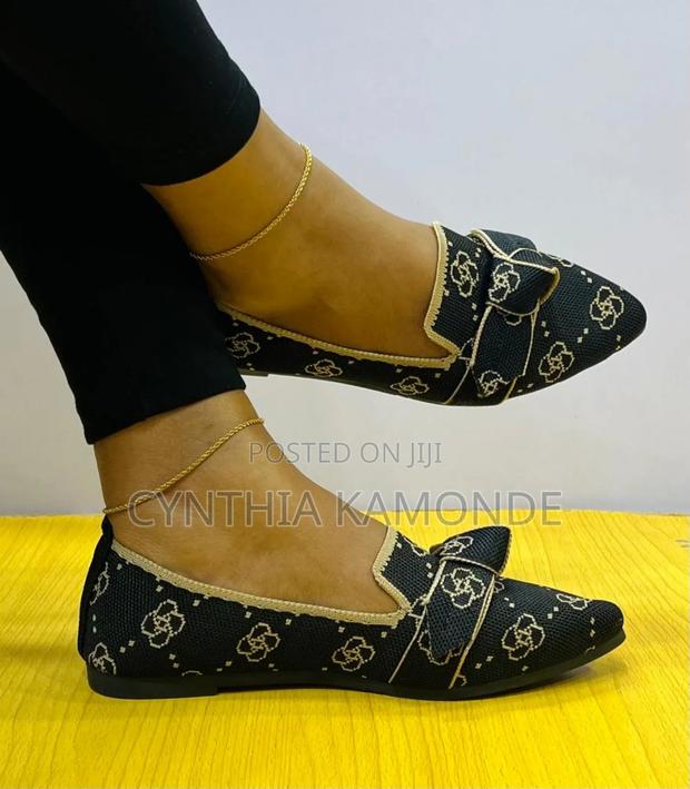 Bow Flat Shoes