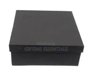Square Giftboxes With Shredded Paper | Size 9" X 9" X 3.5"