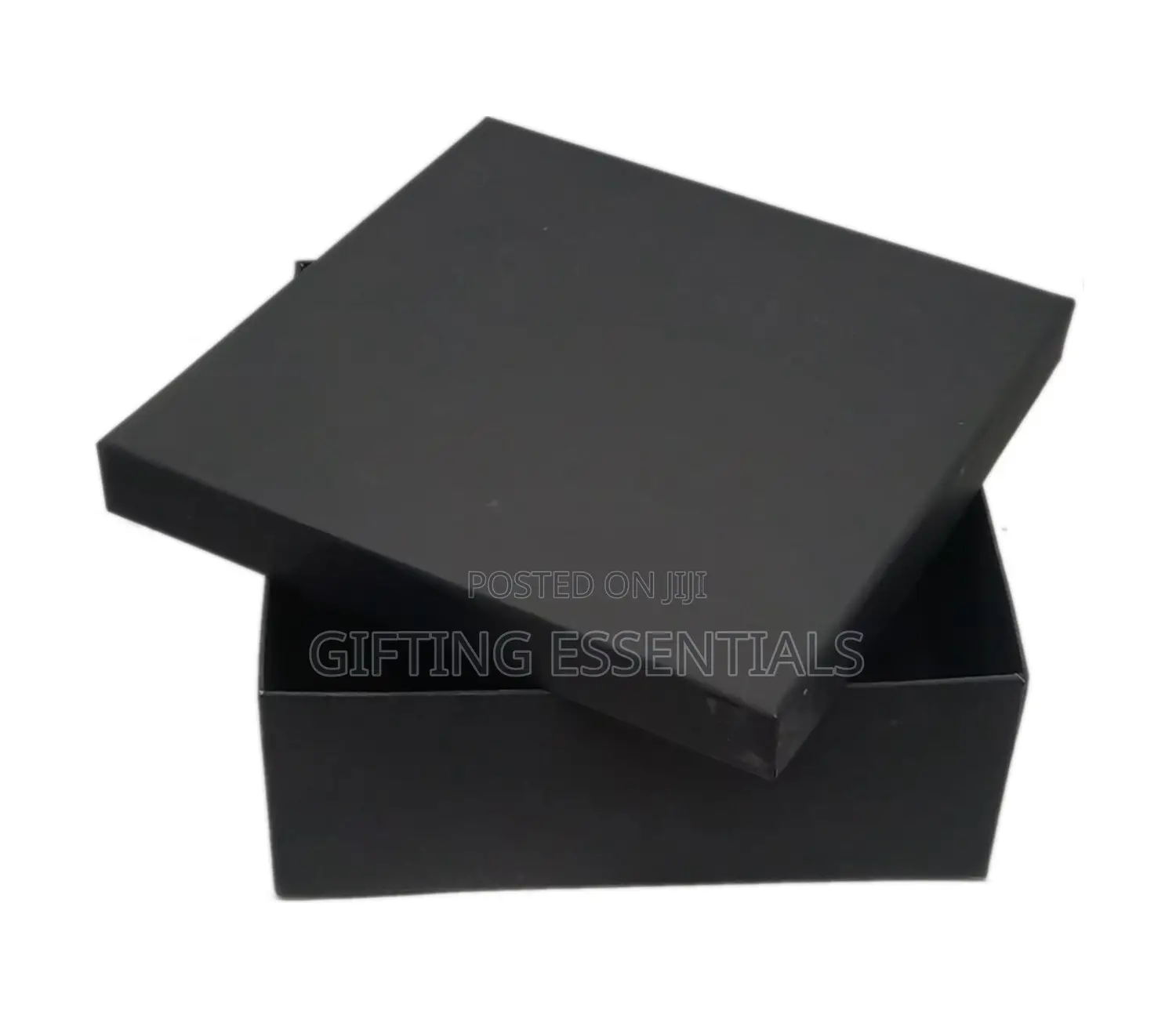 Square Giftboxes With Shredded Paper | Size 9" X 9" X 3.5"