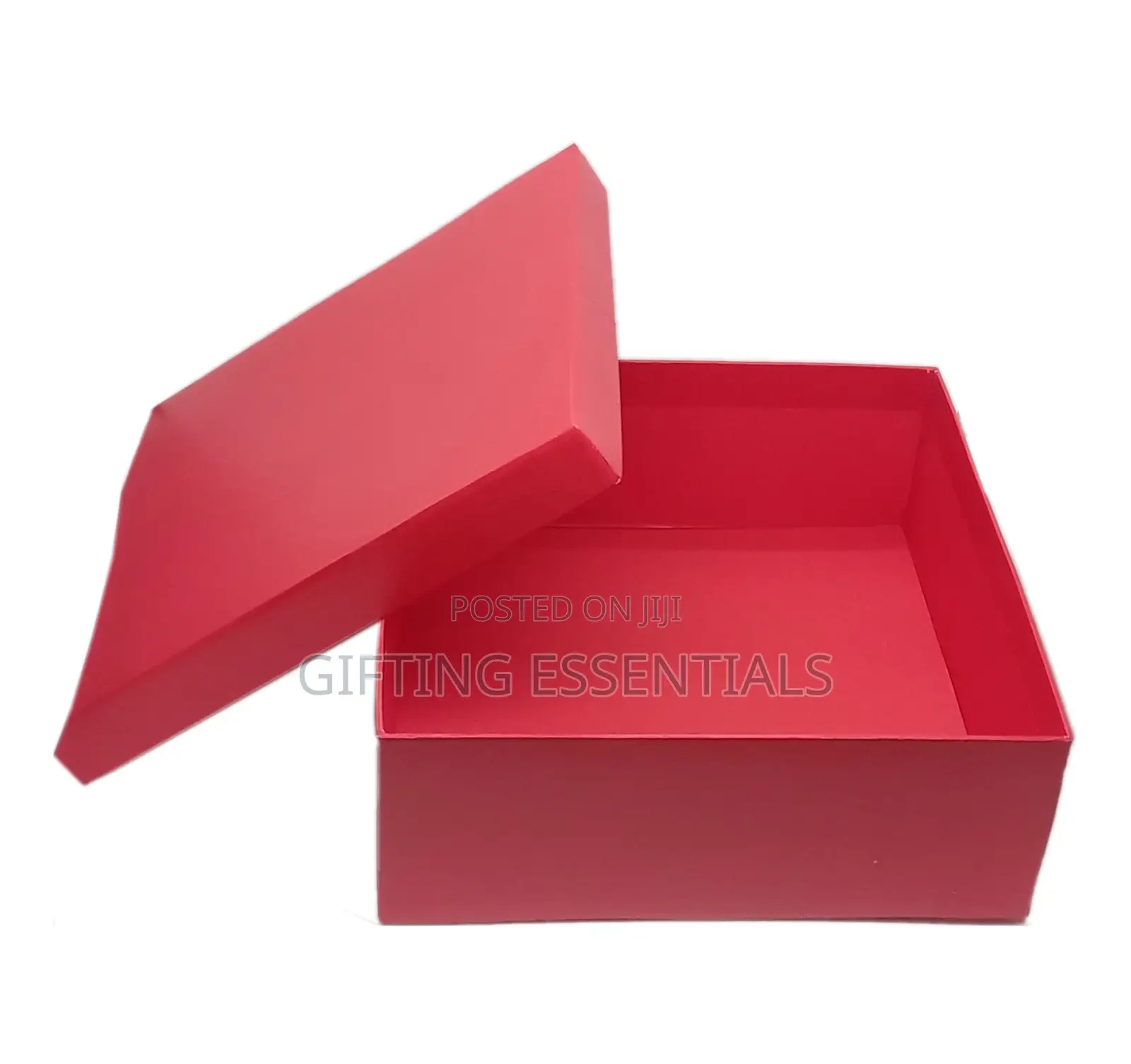 Square Giftboxes With Shredded Paper | Size 9" X 9" X 3.5"