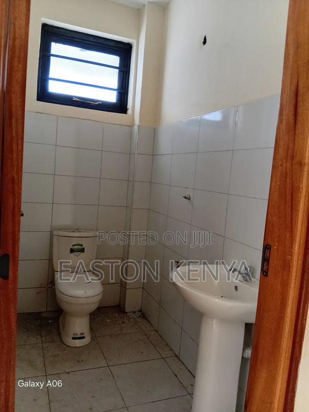 Best Godowns / Warehouse to Let - thumbnail 15