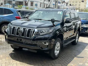 Toyota Land Cruiser Prado 2.8 2020 Black