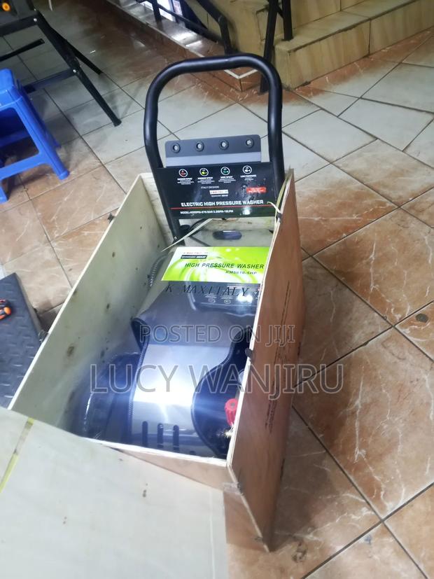 Reliable Readily Available Carwash Machine