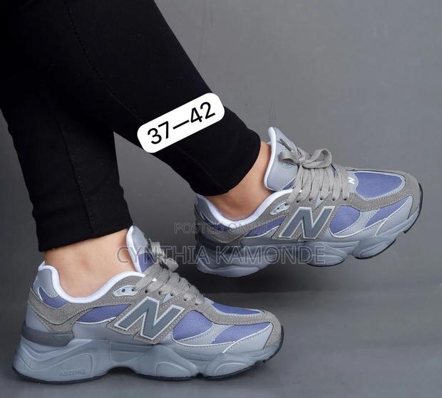 New Balance Sneakers - thumbnail 3