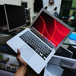 Laptop Apple MacBook Air 2017 8GB Intel Core i5 SSD 256GB