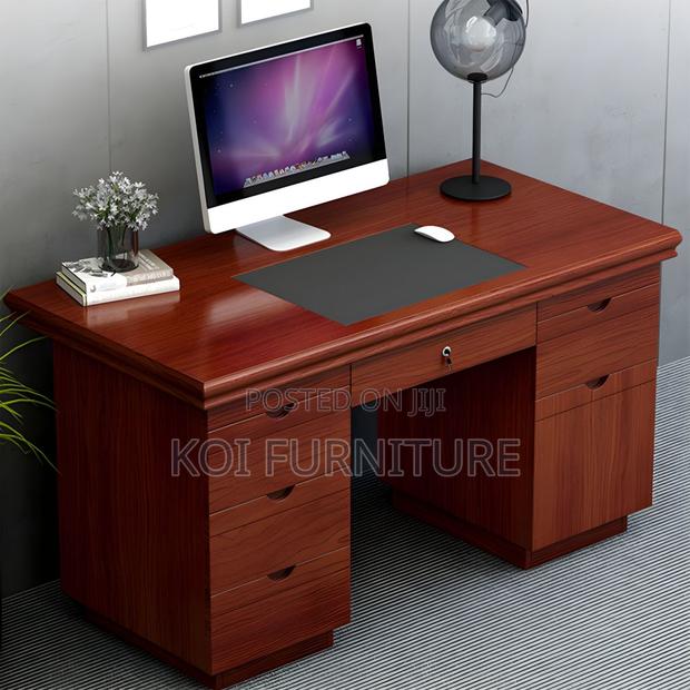 Office Desk : 1.4m Wooden Executive Desk With Dark Mahogany Finish