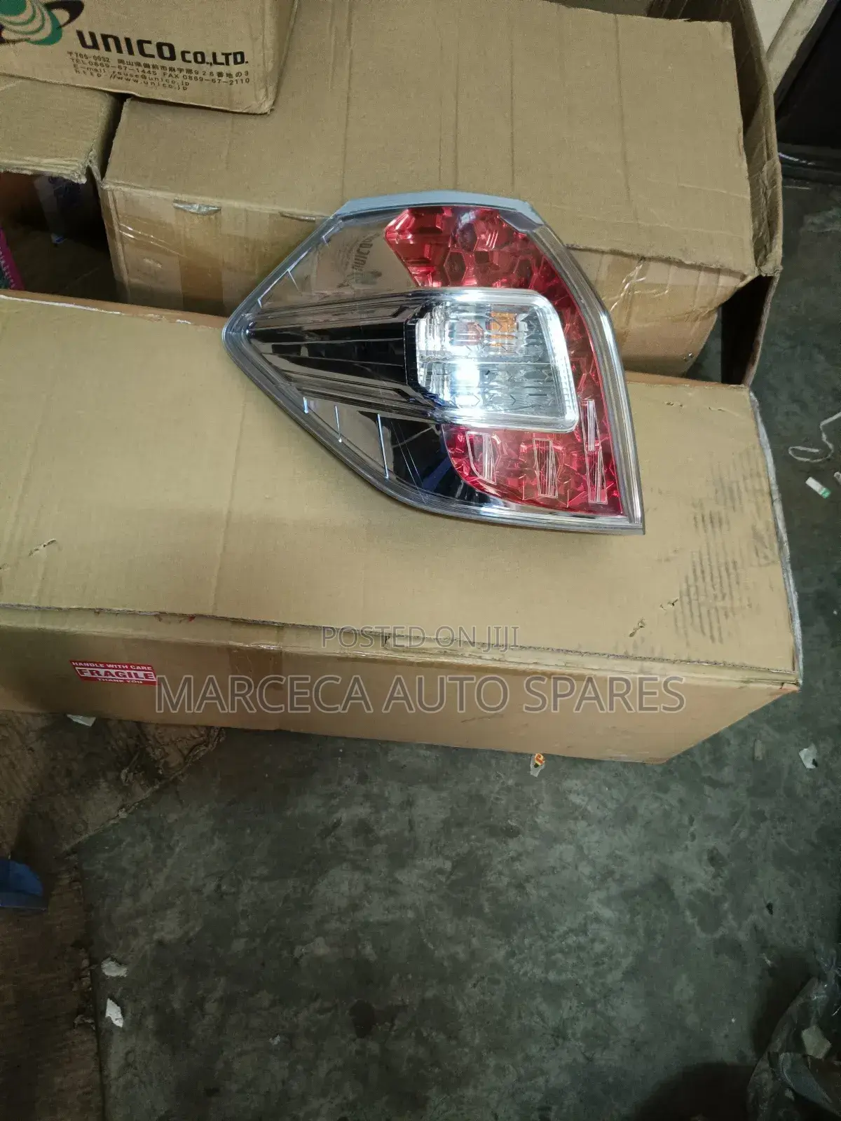 Tailight Honda Fit Shuttle Hybrid