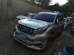 Toyota Land Cruiser Prado 2.7 i 2010 Silver