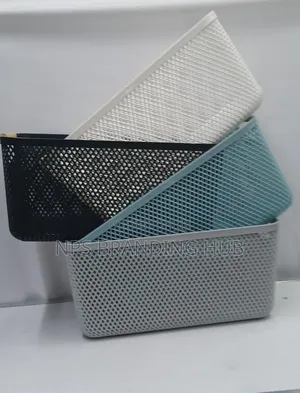 Large Plastic Storage Basket Size: *35*22.9*16.2cm Eh