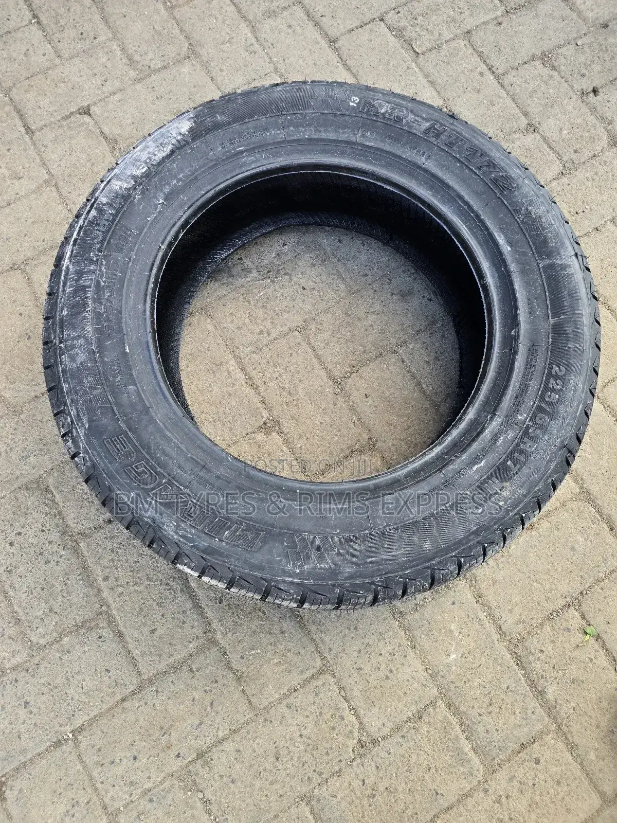 225 /65 R17 Mirage Tyres (Highway Terrein)