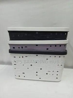 Large Binded Plastic Storage Bask Size: *31*21.5*17.5cm Eh