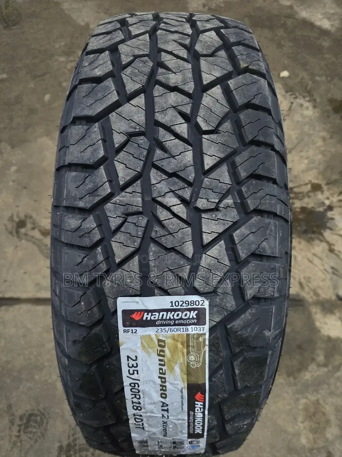 235 /60 R18 Hankhook Tyres (All Terrein) Korea.