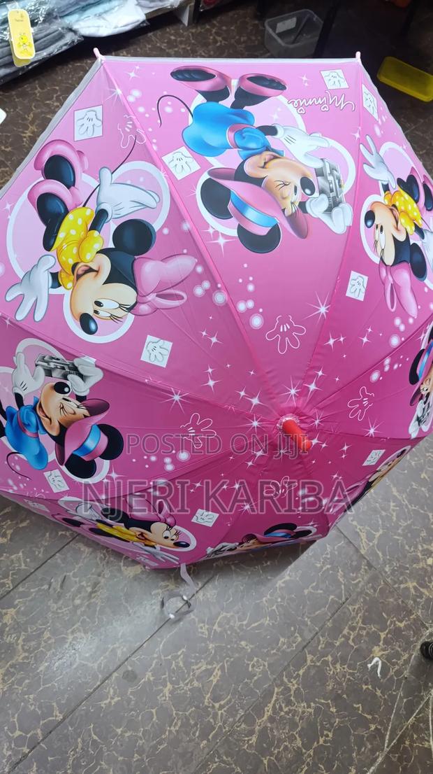 Kids Cartoon Themed Umbrellas - thumbnail 7