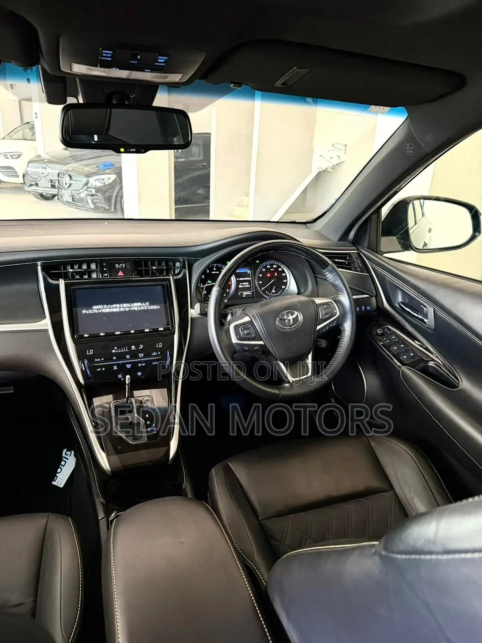 Toyota Harrier 2019 Black