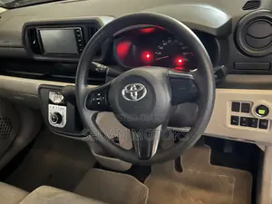 Toyota Passo 2019 Burgundy