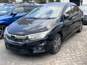 Honda Grace 2020 Black
