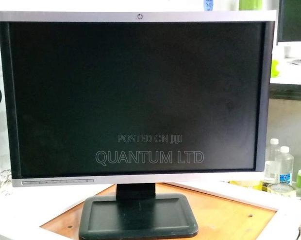 Monitor 17 Inches Hp 17 Inch Square - thumbnail 2