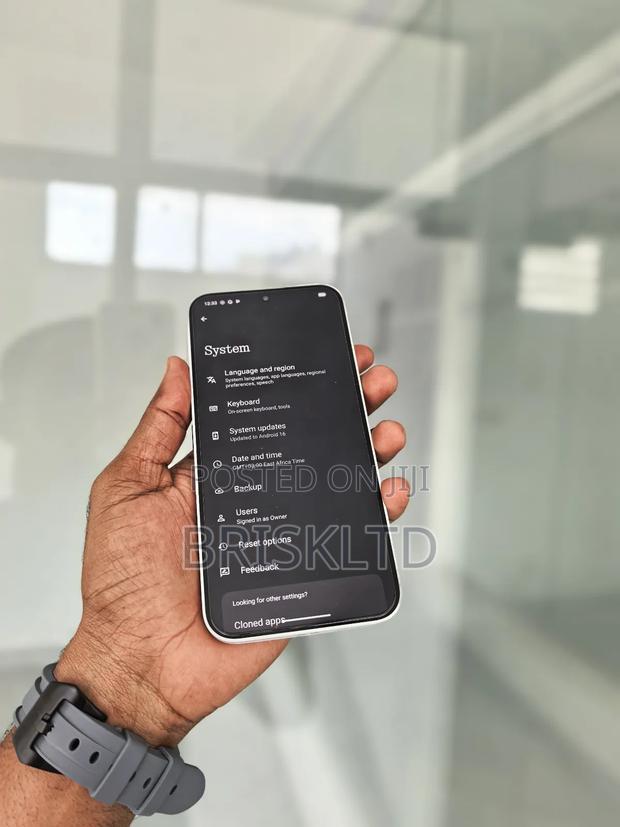 New Nothing Phone 2a 128 GB White - thumbnail 3