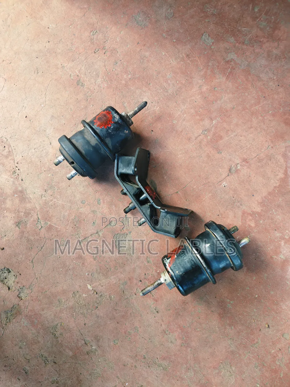Subaru Outback Gear Mount, Engine Mount Etc