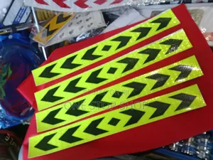 4pcs Luminous Green Safety Sign Reflective Stickers Design