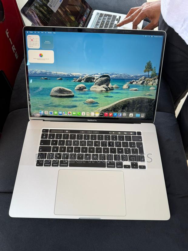 Laptop Apple MacBook 2019 64GB Intel Core i7 SSD 512GB - main view