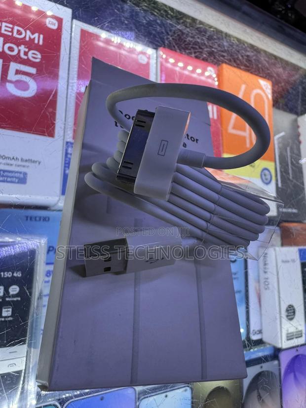 iPad 2/iPhone 4 Cable - thumbnail 4