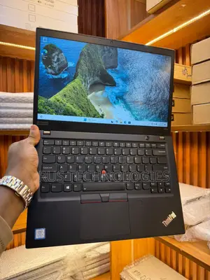 Laptop Lenovo Thinkpad T490s 16GB Intel Core i7 SSD 256GB