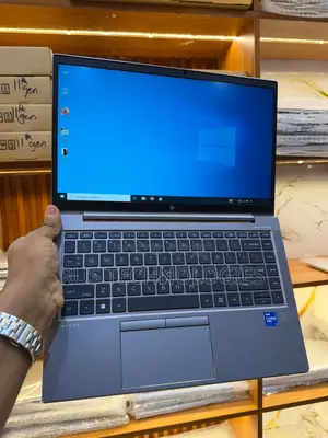 Laptop HP ZBook Firefly G8 16GB Intel Core i7 SSD 512GB