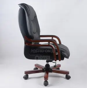 High Back Chairs: Office Leadership High-Back Executive Chair