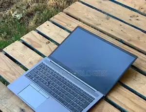 Laptop HP Zbook Fury 15 G7 32GB Intel Core i7 SSD 512GB