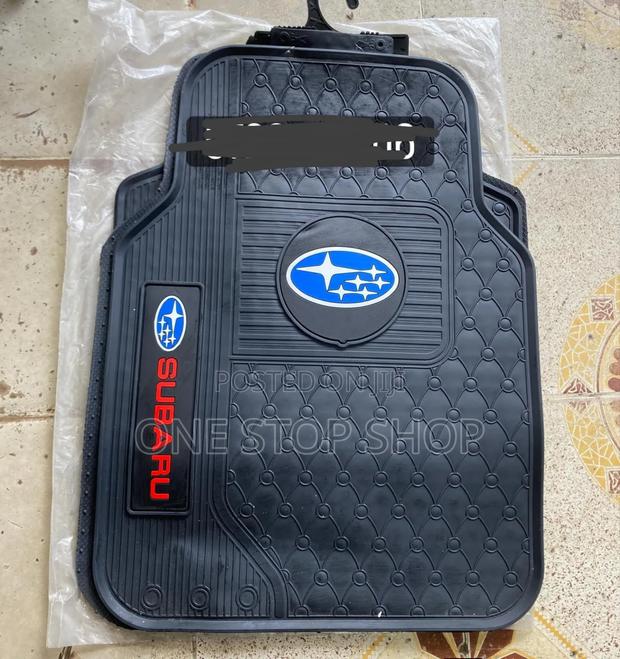 5pc Subaru Car Rubber Dirt Nonslip Mats